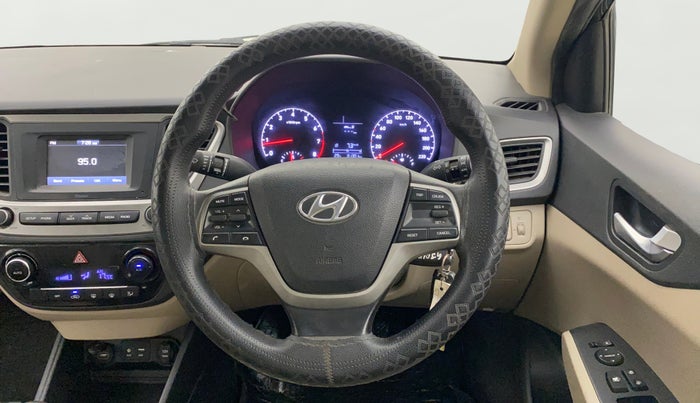 2019 Hyundai Verna 1.4 EX PETROL, Petrol, Manual, 81,291 km, Steering Wheel Close Up