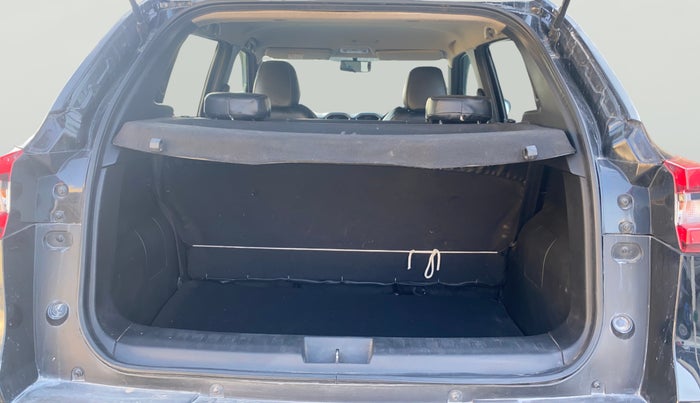 2024 Nissan MAGNITE XL, Petrol, Manual, 21,290 km, Boot Open Zoomed View