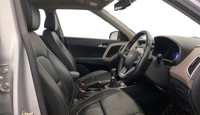 2019 Hyundai Creta SX (O) EXECUTIVE 1.6 PETROL, Petrol, Manual, 82,325 km, Right Side Front Door Cabin