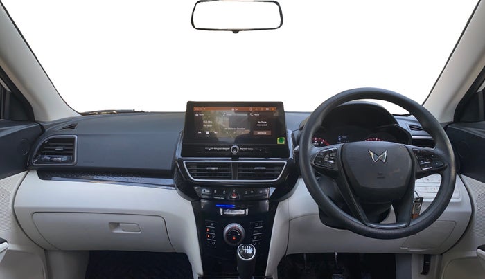 2024 Mahindra XUV 3XO MX3 Pro 1.2 L TCMPFi, Petrol, Manual, 15,478 km, Dashboard