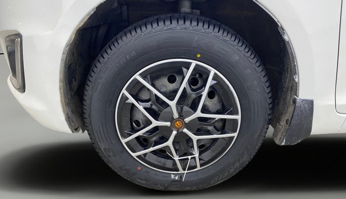 2016 Maruti Swift VXI, Petrol, Manual, 62,915 km, Left Front Wheel