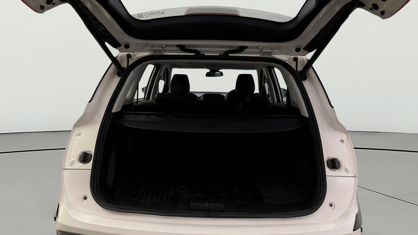 2019 MG HECTOR SHARP HYBRID 1.5 PETROL, Petrol, Manual, 1,04,650 km, Boot Open Zoomed View