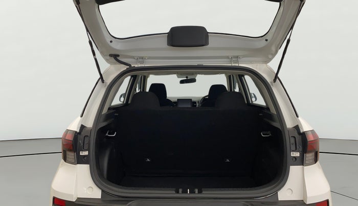 2025 Hyundai VENUE S 1.2, Petrol, Manual, 6,192 km, Boot Open Zoomed View