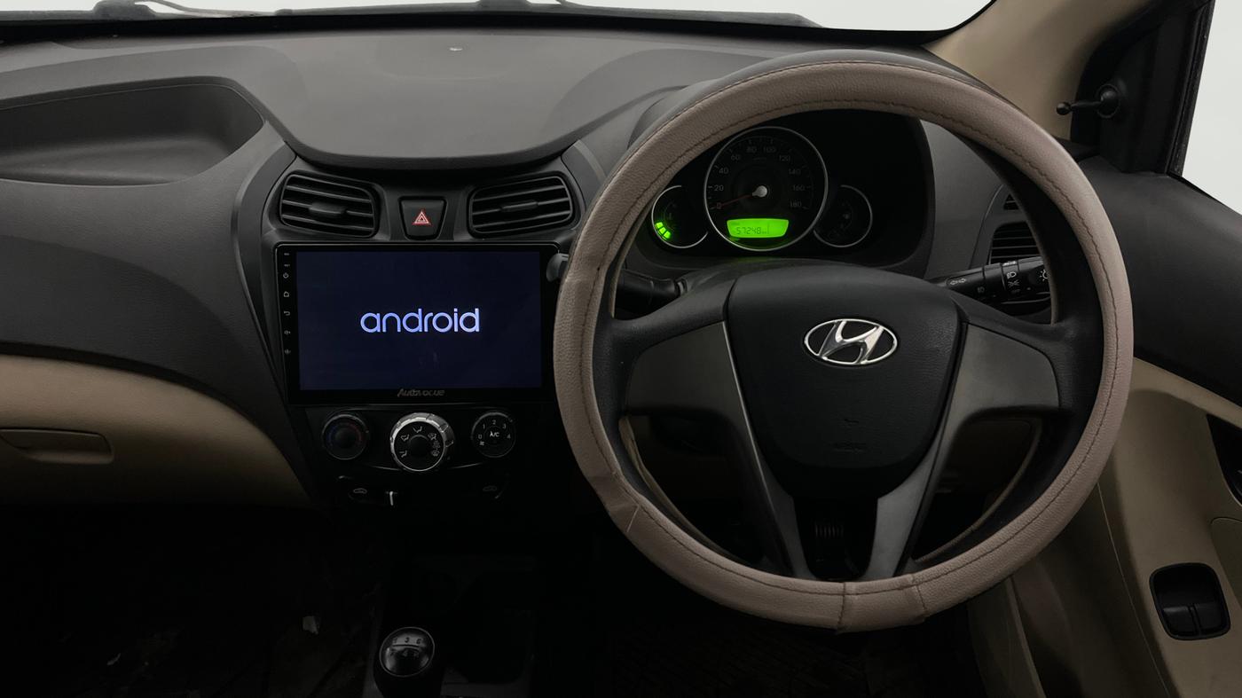 2014 Hyundai Eon SPORTZ, Petrol, Manual, 57,237 km, Steering Wheel Close Up