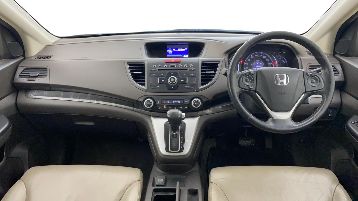 2014 Honda CRV 2.0L I-VTEC 2WD AT, Petrol, Automatic, 1,49,404 km, Dashboard