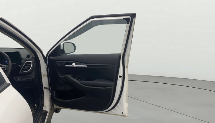 2020 KIA SELTOS HTK PLUS 1.5, Petrol, Manual, 77,663 km, RHS Front Door