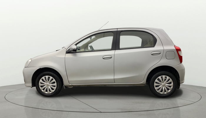 2017 Toyota Etios Liva V, Petrol, Manual, 55,771 km, Left Side