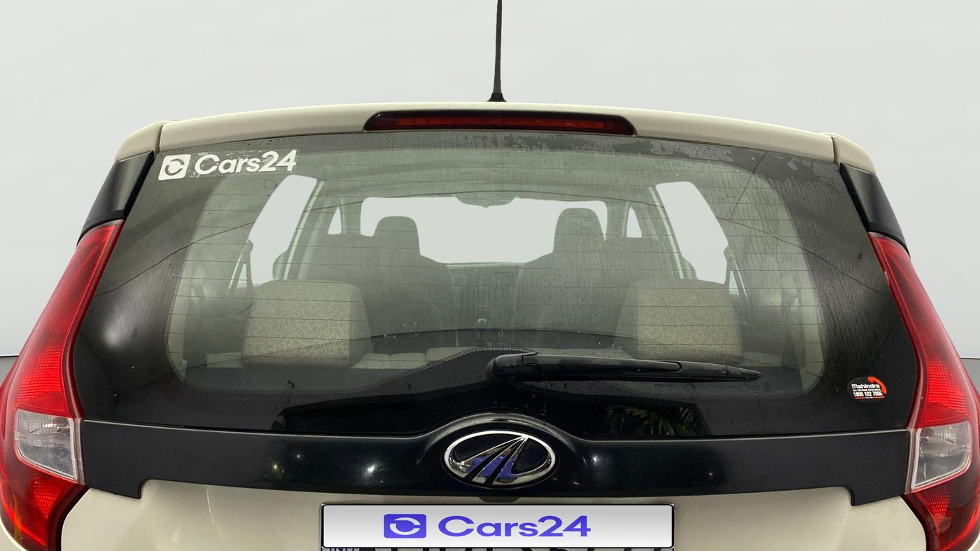 2019 Mahindra MARAZZO M4 7 STR, Diesel, Manual, 35,045 km, Rear Windshield