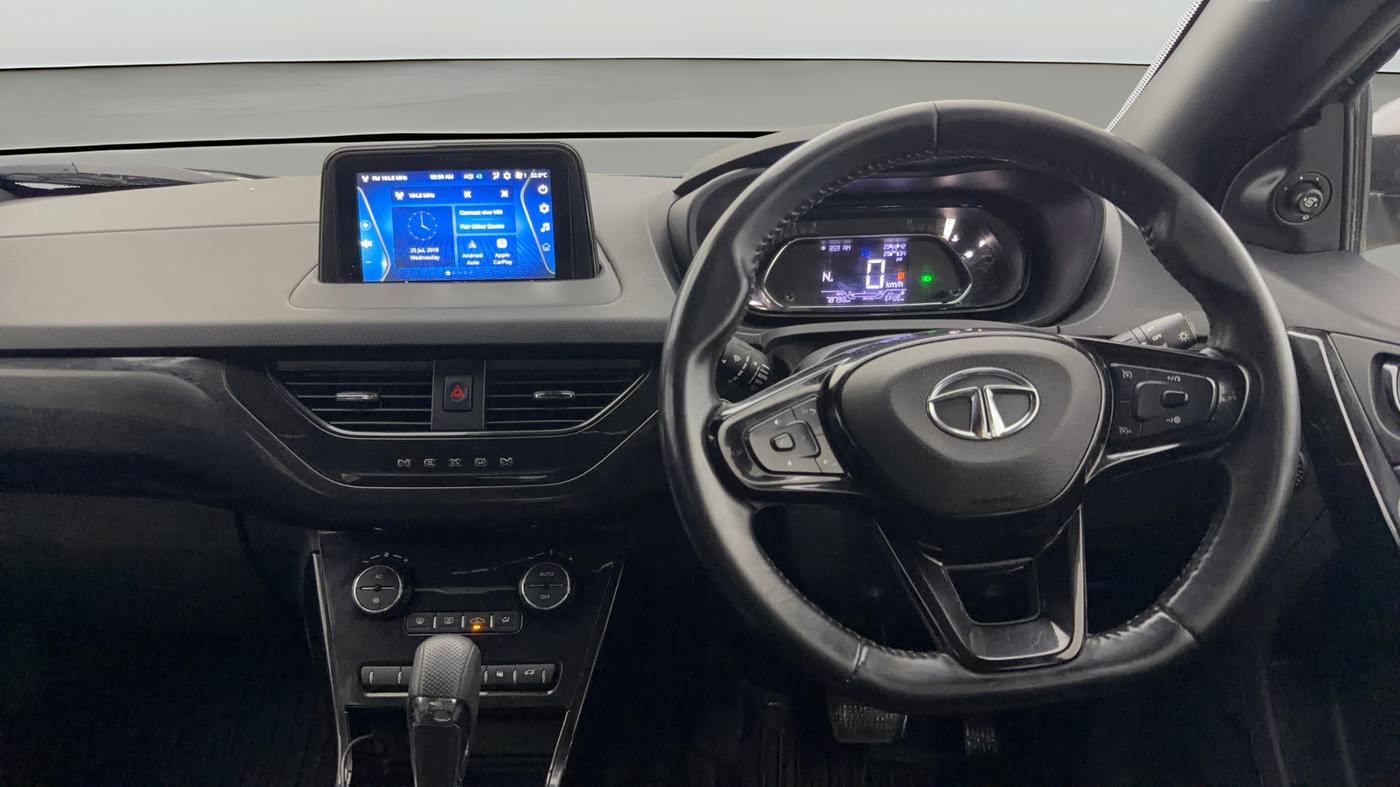 2022 Tata NEXON XZA PLUS (PREMIUM) PETROL DARK EDITION, Petrol, Automatic, 78,786 km, Steering Wheel Close Up