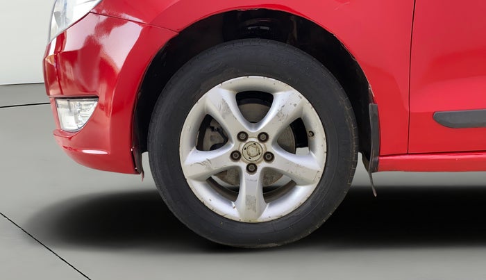 2012 Skoda Rapid ELEGANCE 1.6 TDI CR MT, Diesel, Manual, 64,358 km, Left Front Wheel