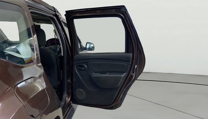 2021 Renault Duster RXS 1.3 TURBO PETROL MT, Petrol, Manual, 42,060 km, RHS Rear Door