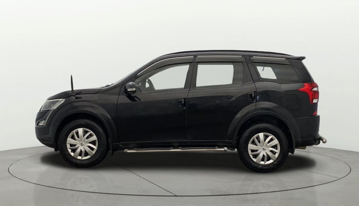 2019 Mahindra XUV500 W7, Diesel, Manual, 96,226 km, Left Side