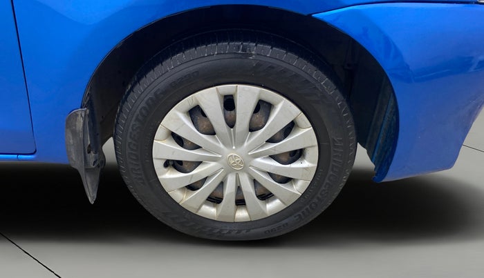 2013 Toyota Etios Liva GD, Diesel, Manual, 77,752 km, Right Front Wheel