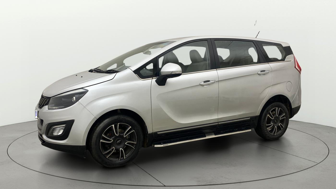2018 Mahindra MARAZZO M8 7 STR, Diesel, Manual, 1,16,231 km, Left Front Diagonal