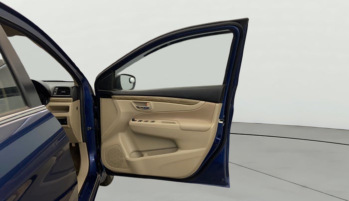 2021 Maruti Ciaz SIGMA 1.5 SHVS MT  PETROL, Petrol, Manual, 13,264 km, RHS Front Door