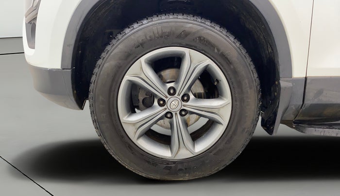 2020 Tata Harrier XZA 2.0L, Diesel, Automatic, 59,796 km, Left Front Wheel