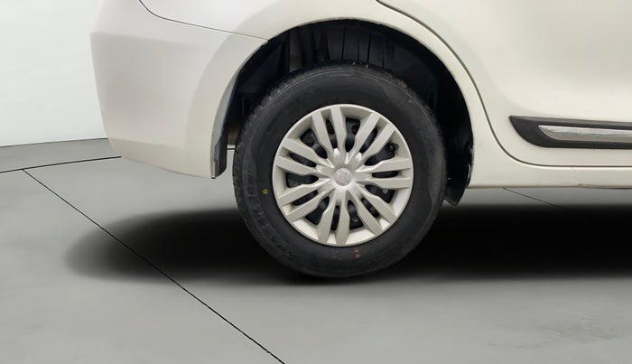 2023 Maruti Dzire VXI, Petrol, Manual, 43,157 km, Right Rear Wheel