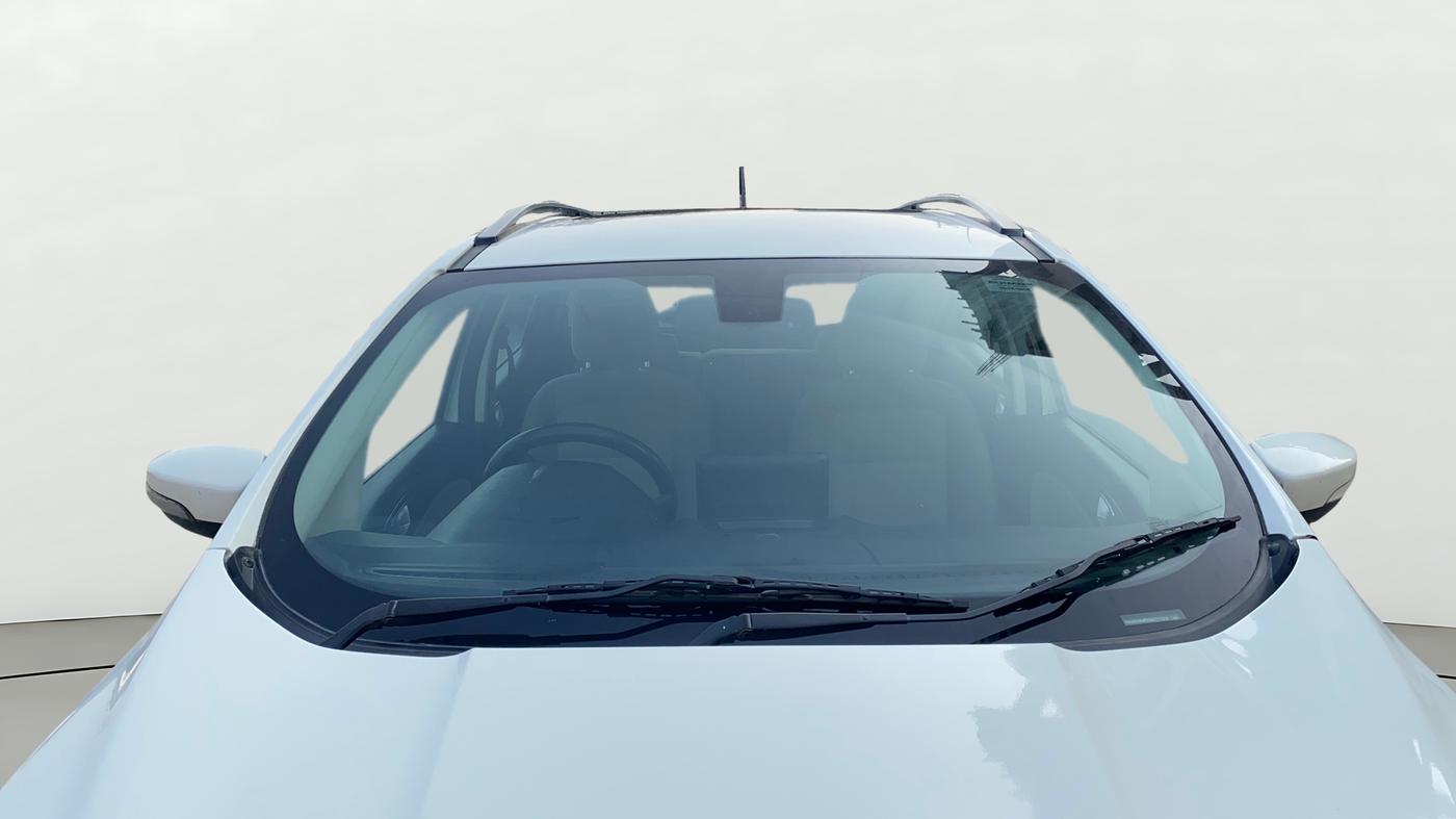 2019 Ford Ecosport TITANIUM + 1.5L PETROL, CNG, Manual, 1,24,712 km, Front Windshield