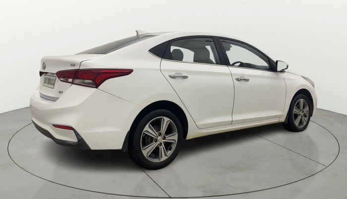 2019 Hyundai Verna 1.6 VTVT SX, Petrol, Manual, 93,601 km, Right Back Diagonal