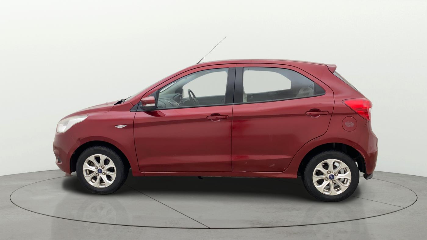 2016 Ford New Figo TITANIUM 1.2 PETROL MT, Petrol, Manual, 51,397 km, Left Side