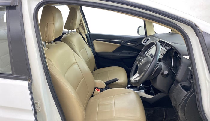 2022 Honda Jazz 1.2L I-VTEC VX CVT, Petrol, Automatic, 51,587 km, Right Side Front Door Cabin