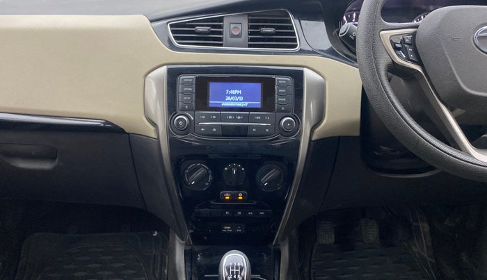 2014 Tata Zest XMS PETROL, Petrol, Manual, 42,931 km, Air Conditioner