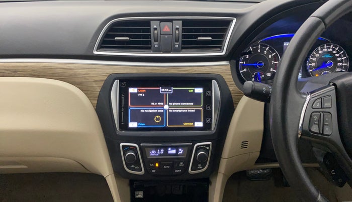 2018 Maruti Ciaz ALPHA  AT 1.5 SHVS PETROL, Petrol, Automatic, 62,174 km, Air Conditioner