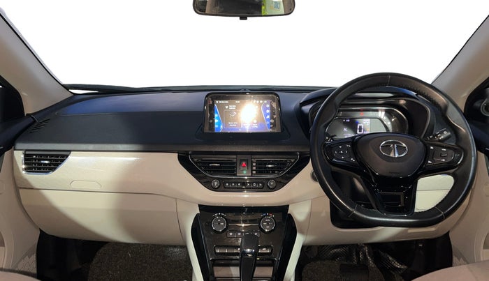 2020 Tata NEXON XZA PLUS (O) PETROL, Petrol, Automatic, 30,173 km, Dashboard