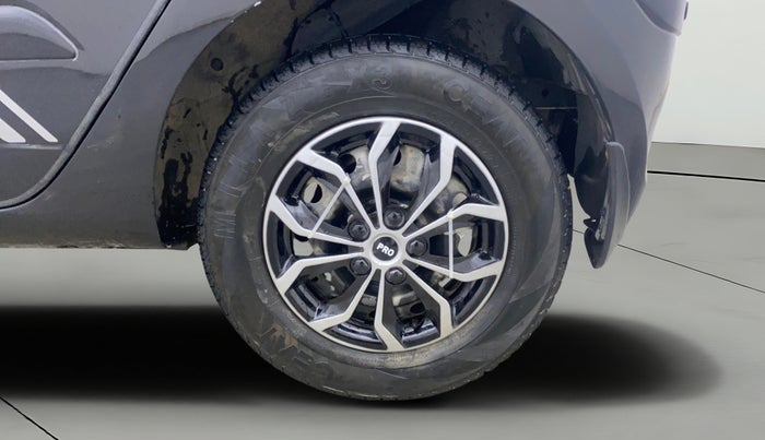 2013 Hyundai i10 SPORTZ 1.2 AT, Petrol, Automatic, 76,045 km, Left Rear Wheel