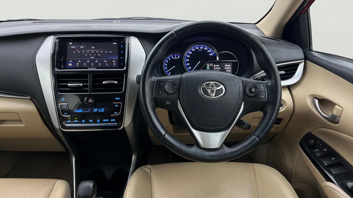 2021 Toyota YARIS V CVT, Petrol, Automatic, 1,07,004 km, Steering Wheel Close Up