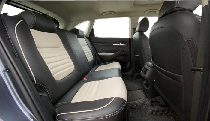 2023 KIA SELTOS HTK PLUS 1.5 DIESEL IMT, Diesel, Manual, 79,789 km, Right Side Rear Door Cabin