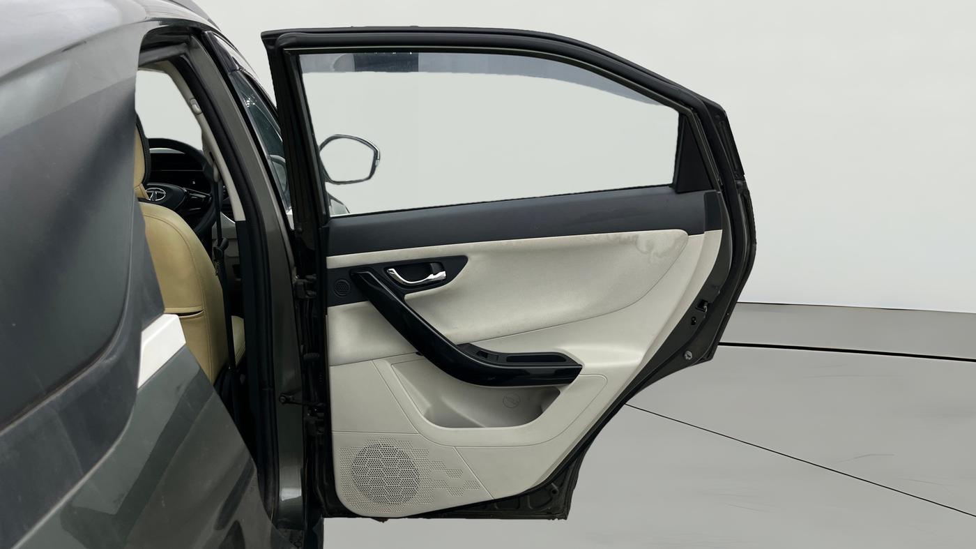 2021 Tata NEXON XZ PETROL, Petrol, Manual, 26,095 km, RHS Rear Door