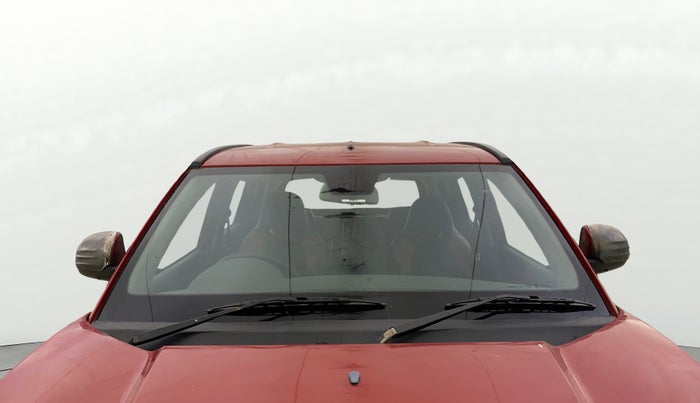 2017 Mahindra KUV 100 NXT K4+ P 6 STR, Petrol, Manual, 39,838 km, Front Windshield