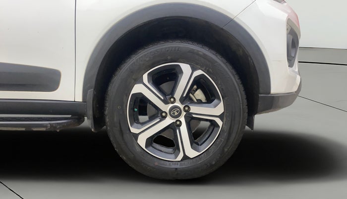 2022 Tata NEXON XZ PLUS PETROL SUNROOF, Petrol, Manual, 21,245 km, Right Front Wheel