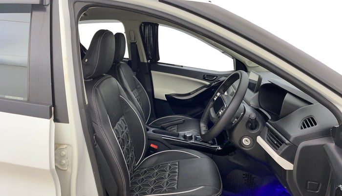 2024 Tata NEXON Pure S 1.2 Revotron 6AMT, Petrol, Automatic, 7,192 km, Right Side Front Door Cabin