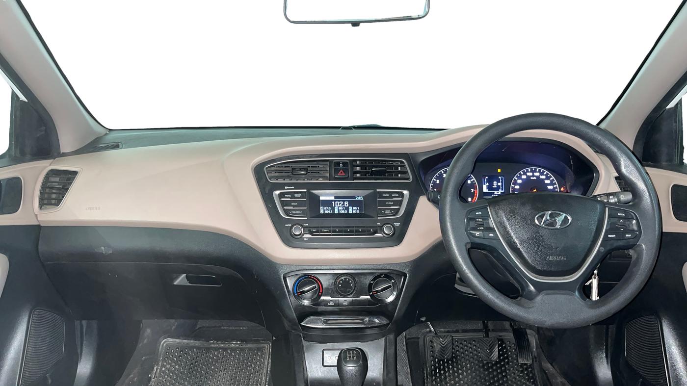 2019 Hyundai Elite i20 MAGNA EXECUTIVE 1.2, Petrol, Manual, 36,435 km, Dashboard