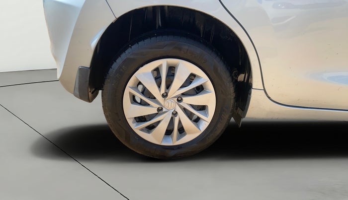 2023 Maruti Baleno DELTA 1.2 AGS, Petrol, Automatic, 15,116 km, Right Rear Wheel