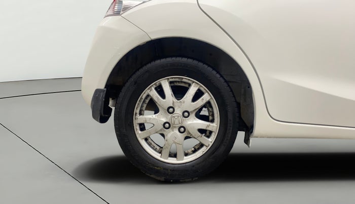 2013 Honda Brio VX MT, Petrol, Manual, 1,11,069 km, Right Rear Wheel