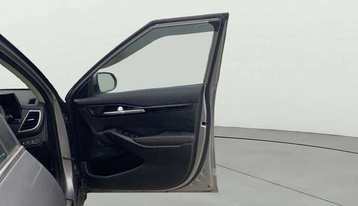 2019 KIA SELTOS GTX 1.4 PETROL, Petrol, Manual, 28,230 km, RHS Front Door