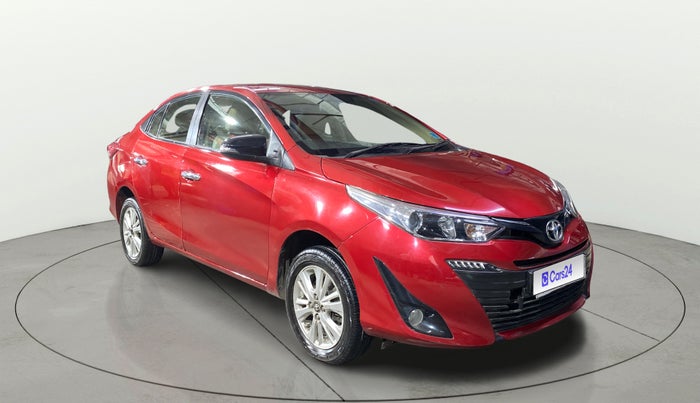 2020 Toyota YARIS VX MT, Petrol, Manual, 53,800 km, Right Front Diagonal