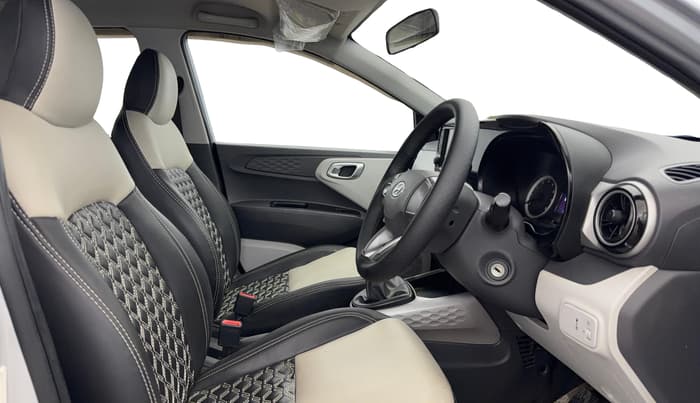 2022 Hyundai GRAND I10 NIOS SPORTZ 1.2 KAPPA VTVT CNG, CNG, Manual, 62,647 km, Right Side Front Door Cabin