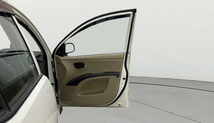 2015 Hyundai i10 MAGNA 1.1, Petrol, Manual, 28,251 km, RHS Front Door