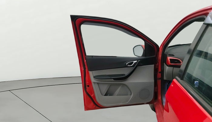 2020 Tata Tiago XZ PETROL, Petrol, Manual, 43,707 km, LHS Front Door