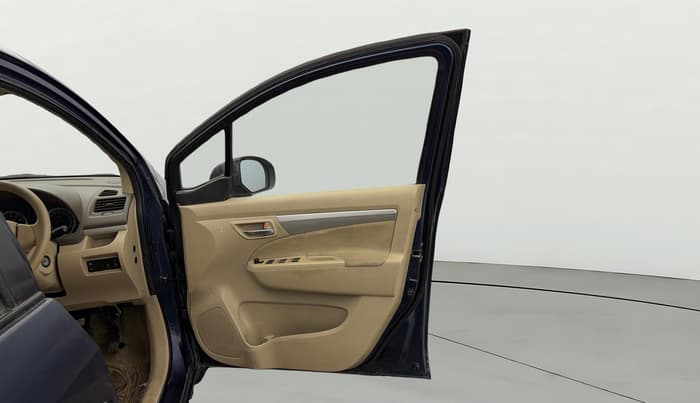 2017 Maruti Ertiga VXI, Petrol, Manual, 93,018 km, RHS Front Door