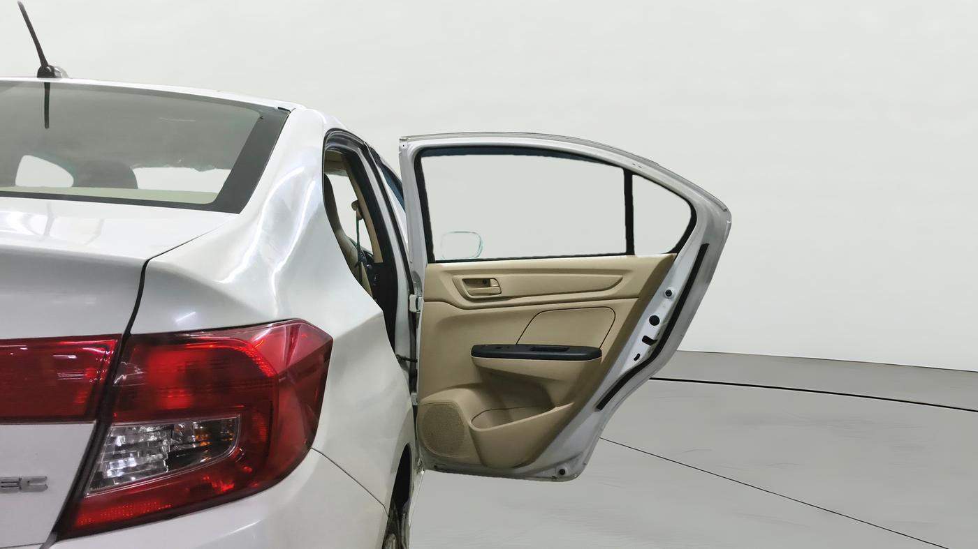 2022 Honda Amaze 1.2L I-VTEC E, CNG, Manual, 65,673 km, RHS Rear Door