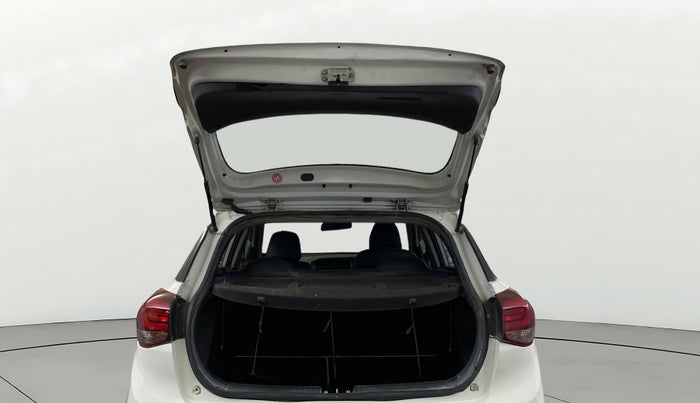 2018 Hyundai Elite i20 SPORTZ 1.2, Petrol, Manual, 78,534 km, Boot Door Open