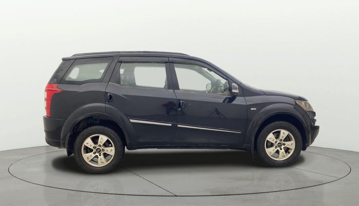 2013 Mahindra XUV500 W8, Diesel, Manual, 97,655 km, Right Side View