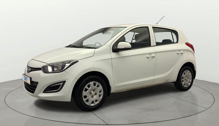 2013 Hyundai i20 MAGNA 1.2, Petrol, Manual, 73,411 km, Left Front Diagonal
