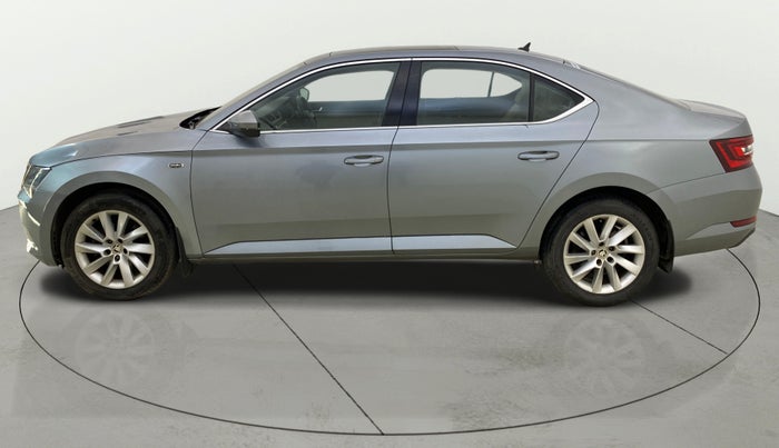 2017 Skoda Superb L&K 1.8 TSI AT, Petrol, Automatic, 42,342 km, Left Side