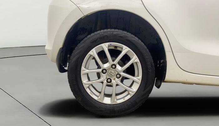 2019 Maruti Swift ZXI AMT, Petrol, Automatic, 1,20,939 km, Right Rear Wheel